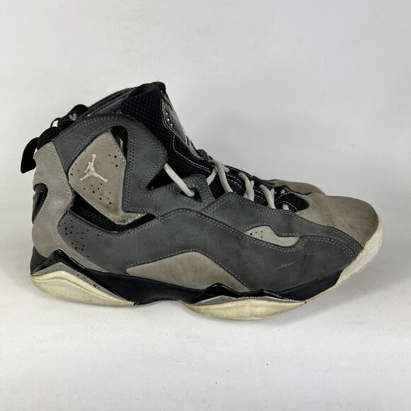 Air Jordan True Flight Sneaker Men's 11.5 Gray Logo Basketball Shoes 342964-003 - Picture 2 of 10